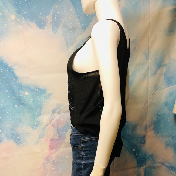 LACE FRONT TOP WITH DETACHABLE NECKLACE - Picture 8 of 16